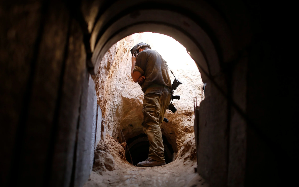 Israel uses `foam bombs` to seal Hamas tunnels? 0